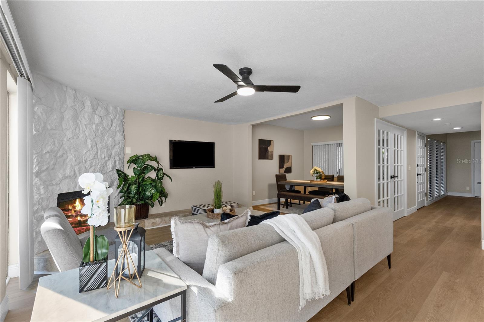 Image 13 of 26 For 4222 Fairway Circle 4222