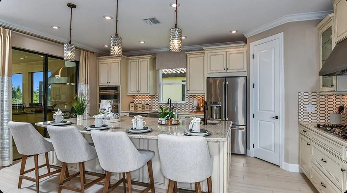 Listing photo id 3 for 30117 Imperati Boulevard