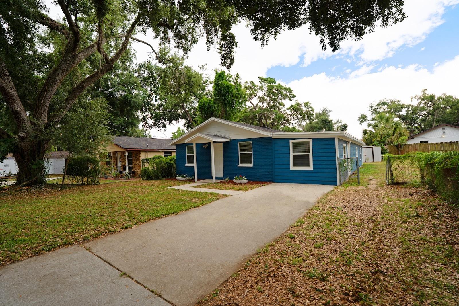Image 35 of 44 For 503 Moore Avenue