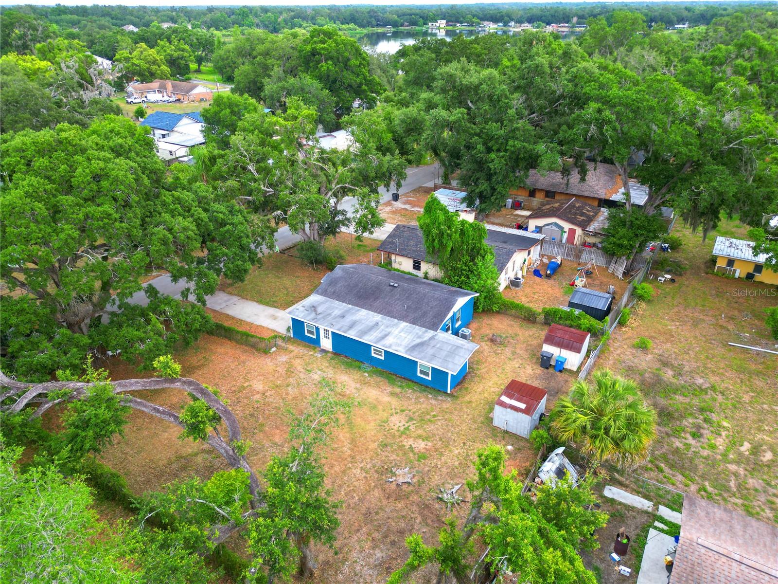 Image 39 of 44 For 503 Moore Avenue