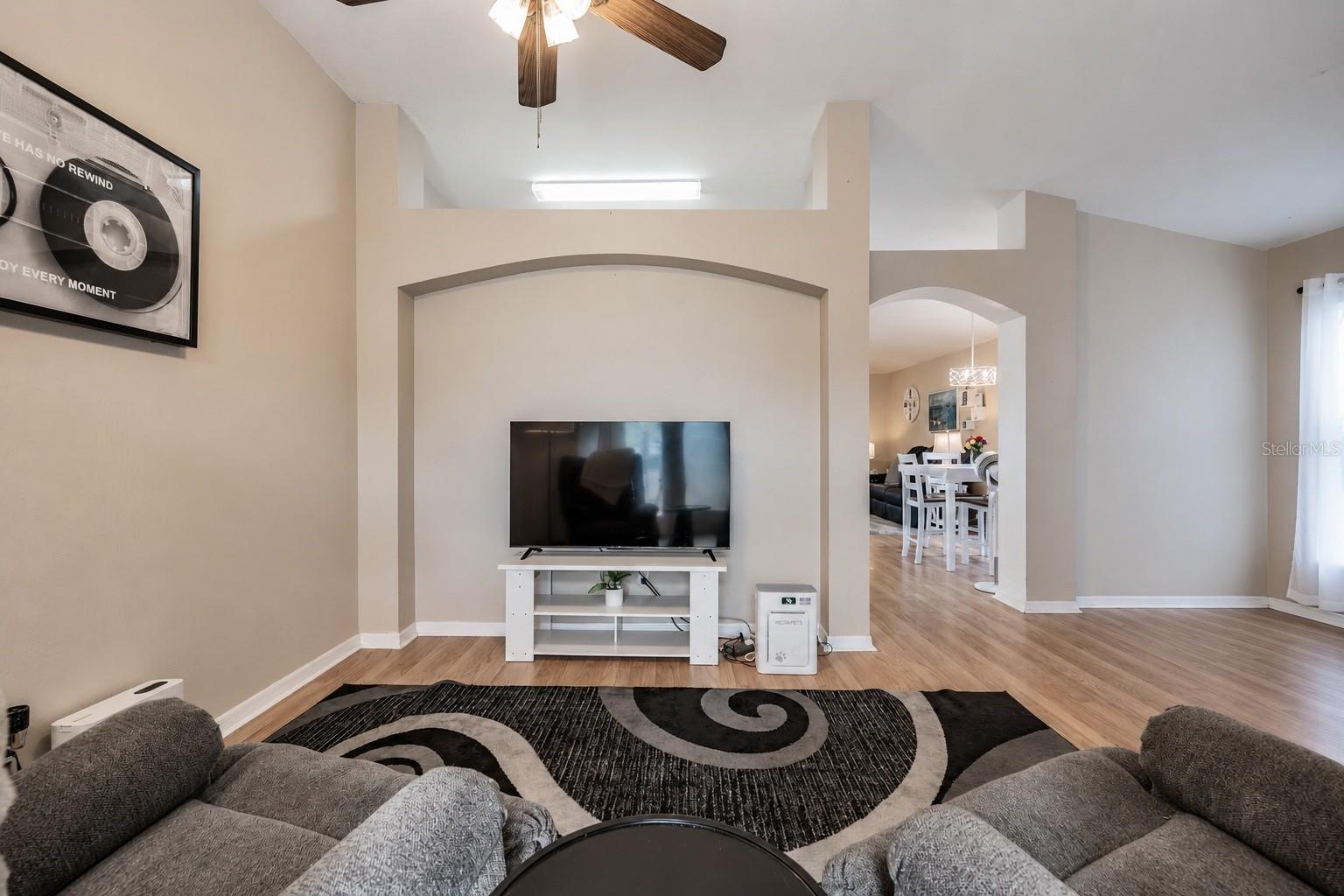 Image 20 of 44 For 4638 Tucson Court