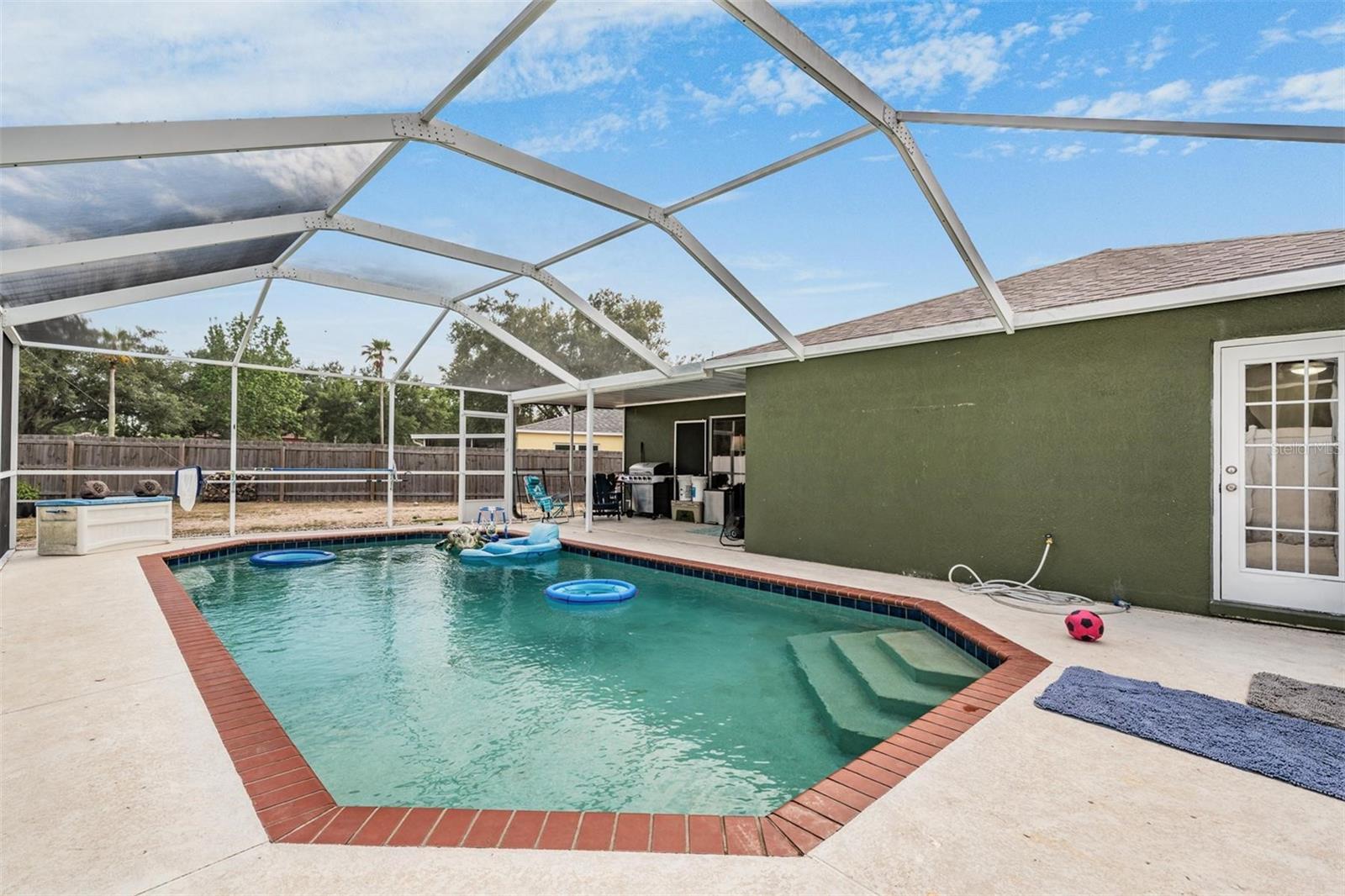 Image 29 of 44 For 4638 Tucson Court