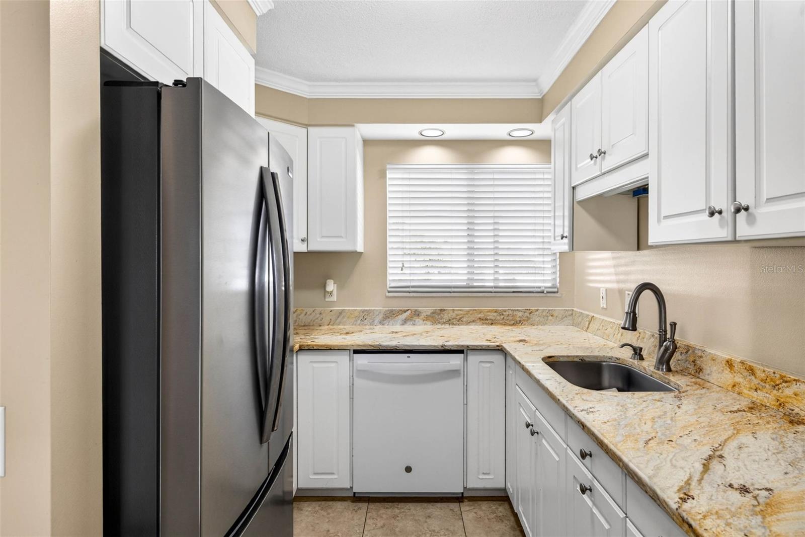 Image 10 of 79 For 1008 Apollo Beach Boulevard 206