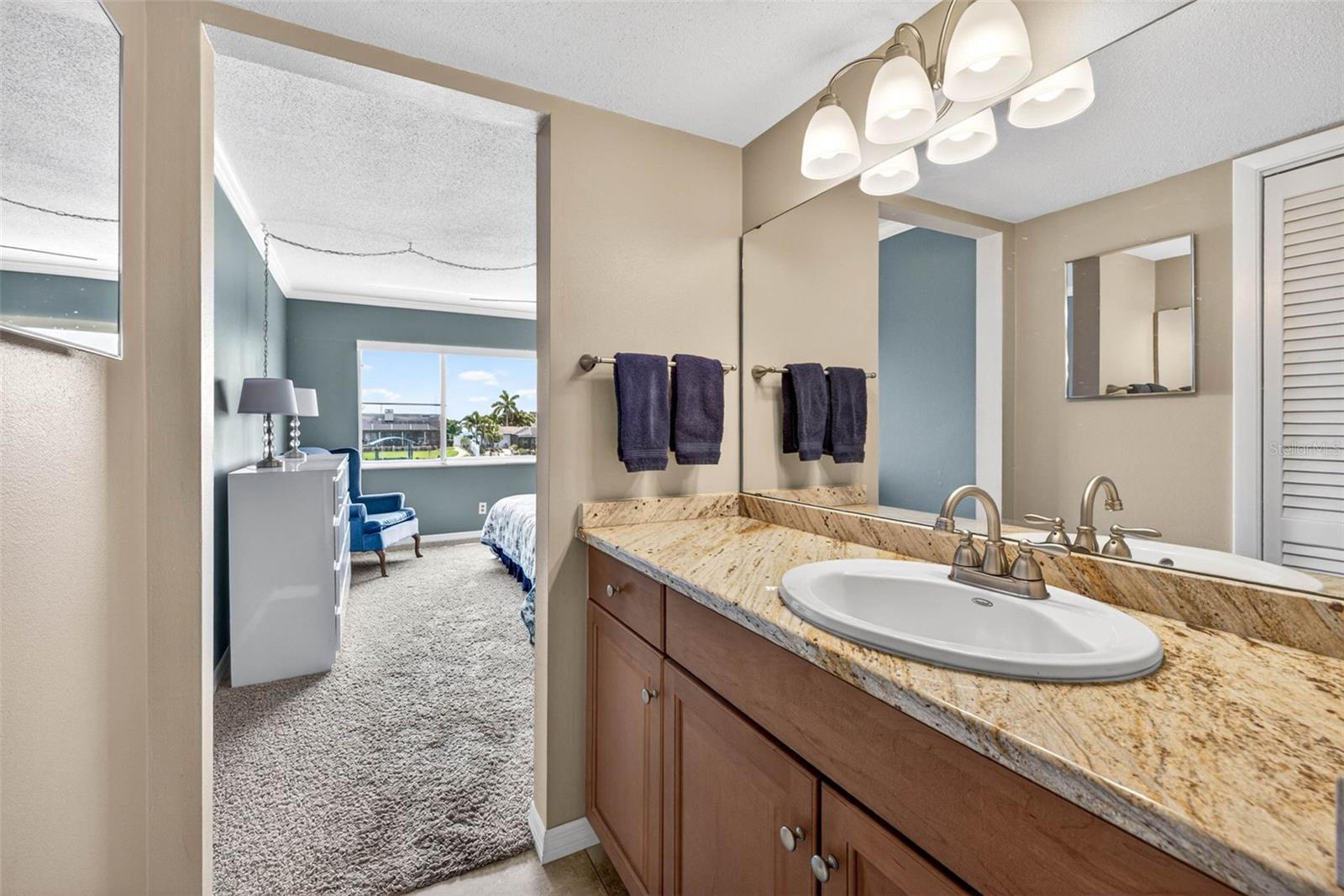 Image 32 of 79 For 1008 Apollo Beach Boulevard 206