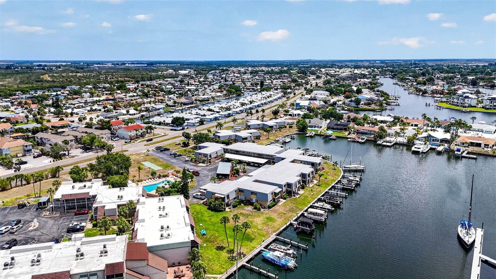 Image 61 of 79 For 1008 Apollo Beach Boulevard 206