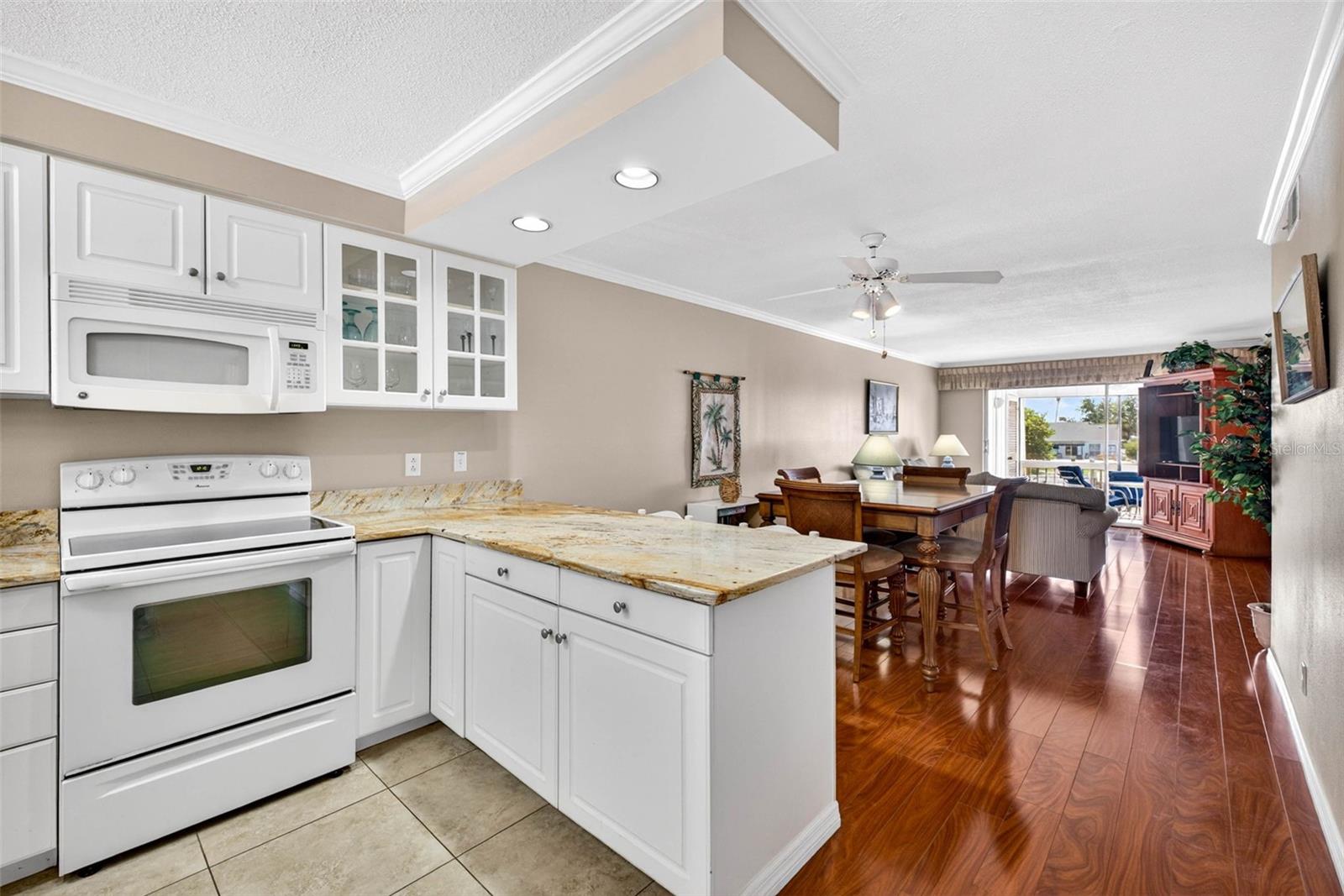 Image 9 of 79 For 1008 Apollo Beach Boulevard 206