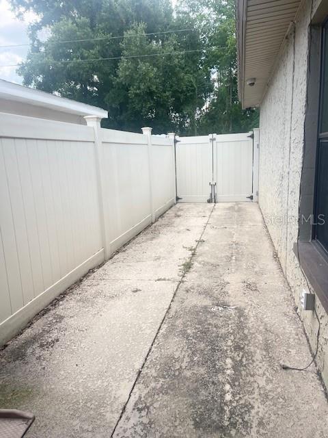 Image 11 of 37 For 3804 Hamilton Avenue