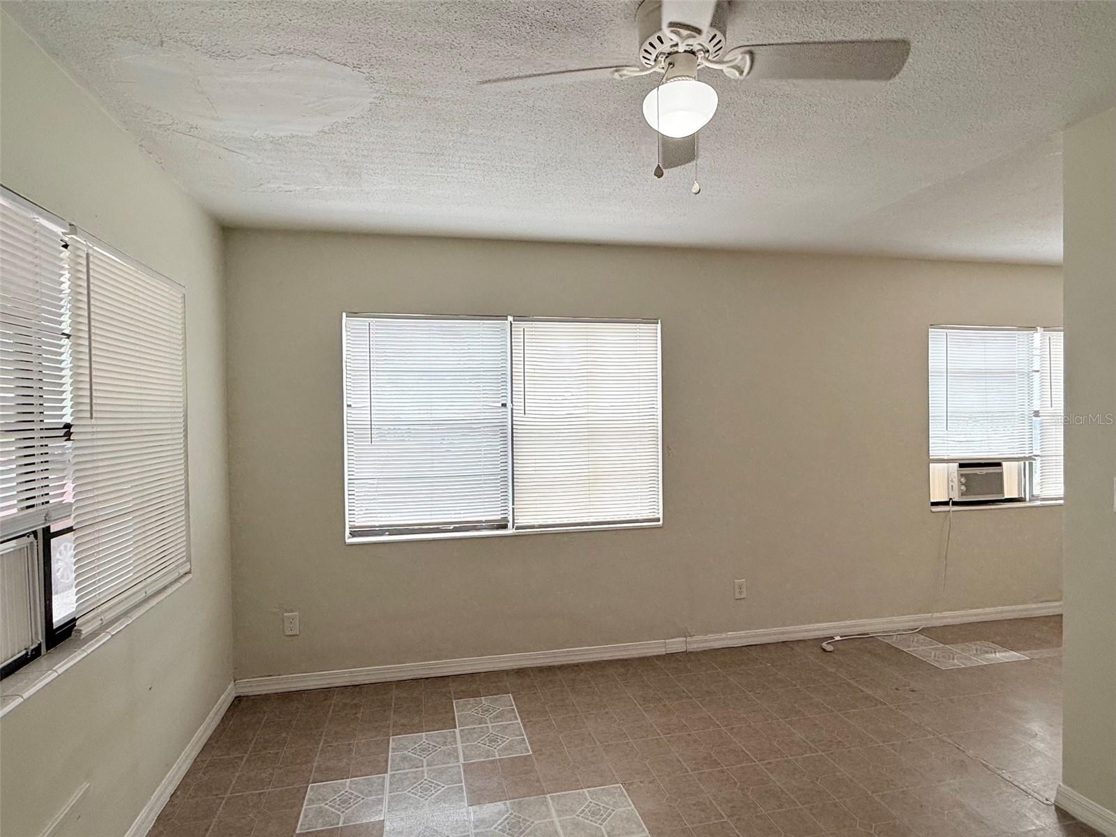 Image 2 of 8 For 2404 10th Street W 1