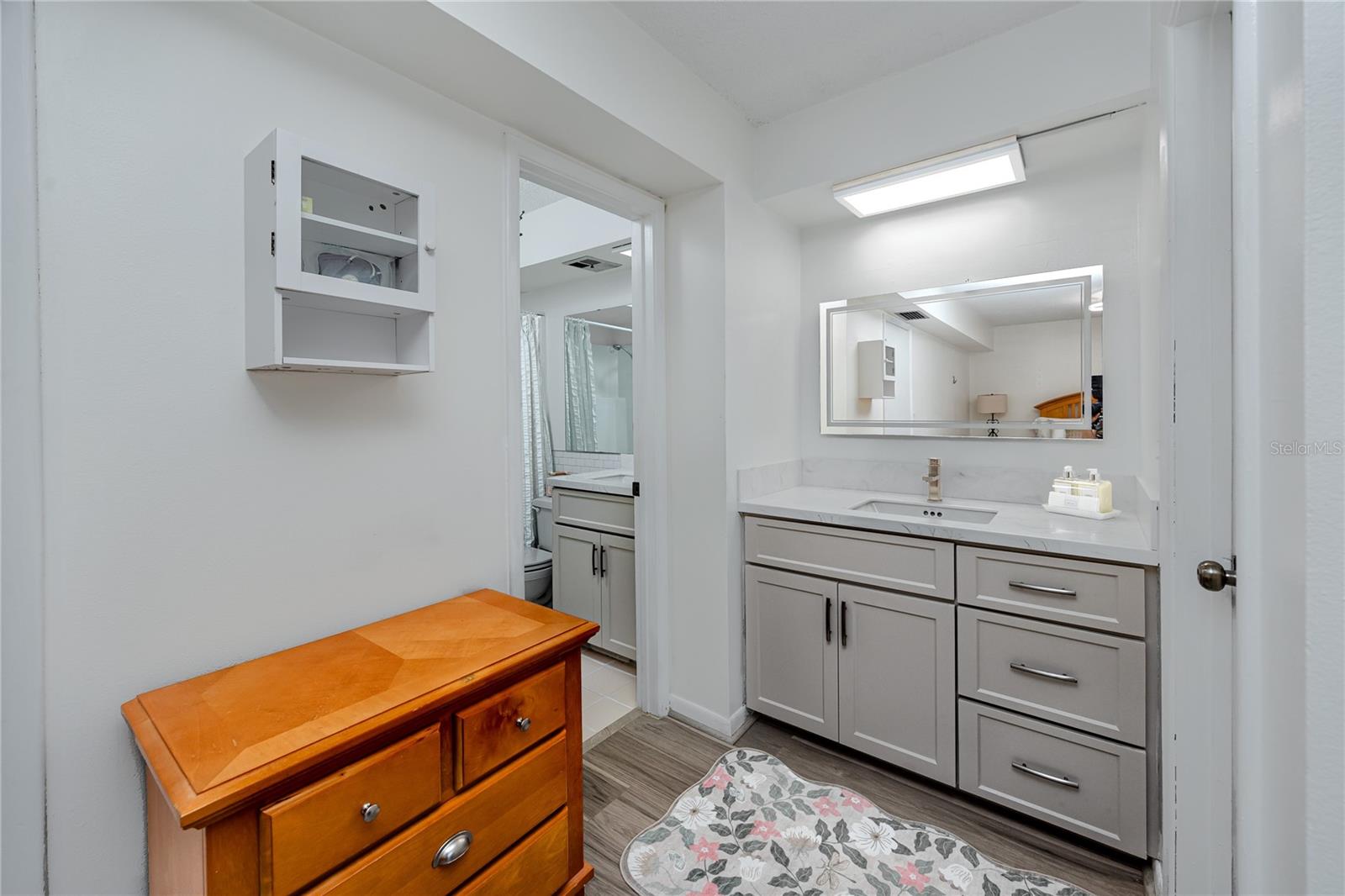 Image 18 of 39 For 2207 Belleair Road B30