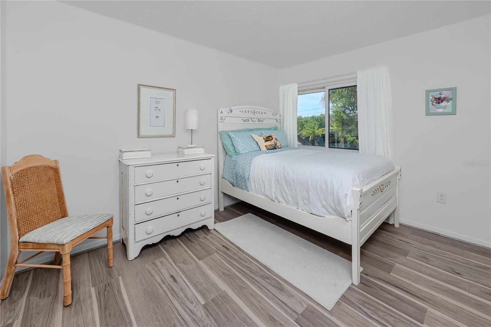 Image 23 of 39 For 2207 Belleair Road B30