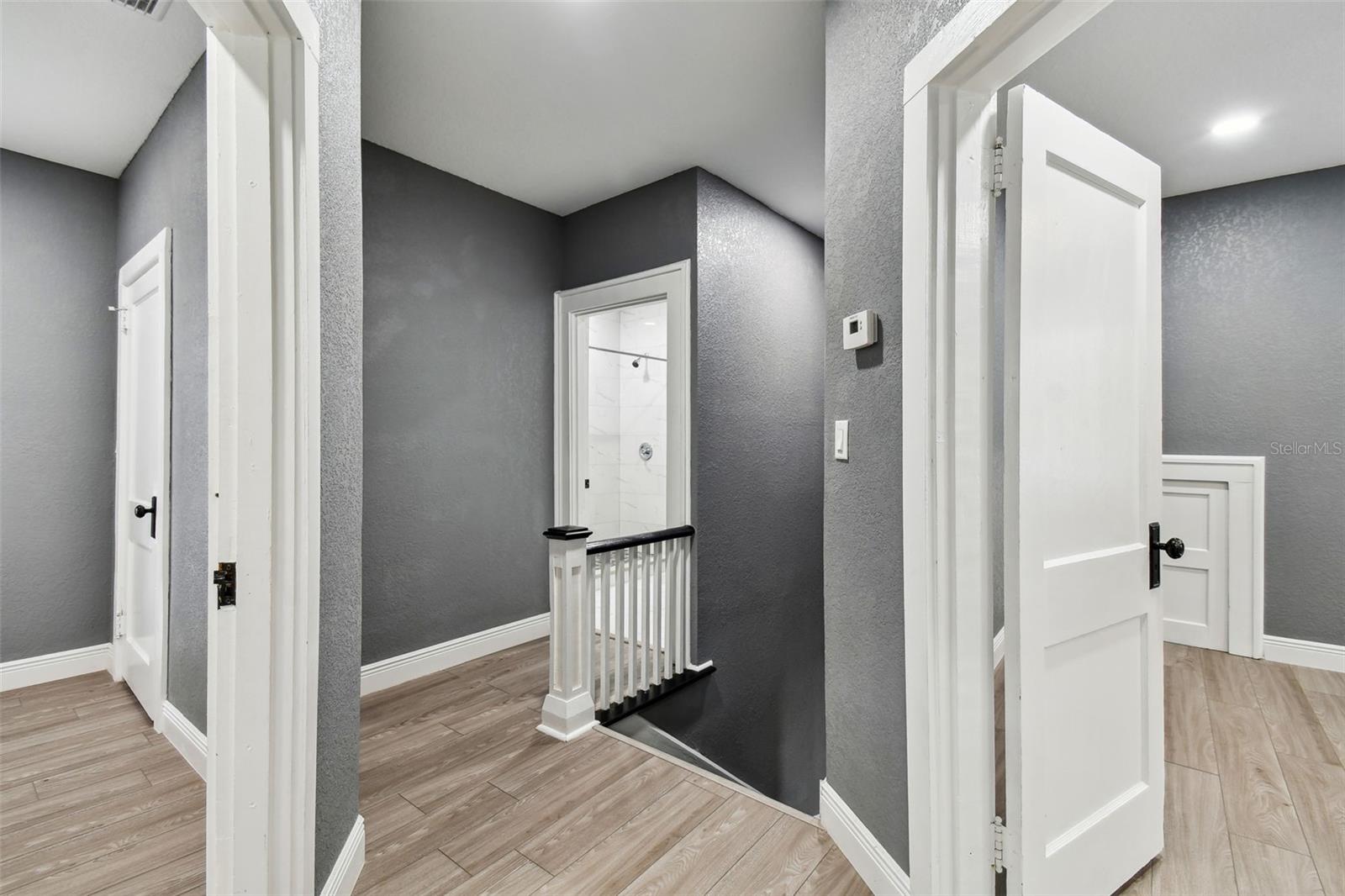 Image 22 of 96 For 6810 Navin Avenue