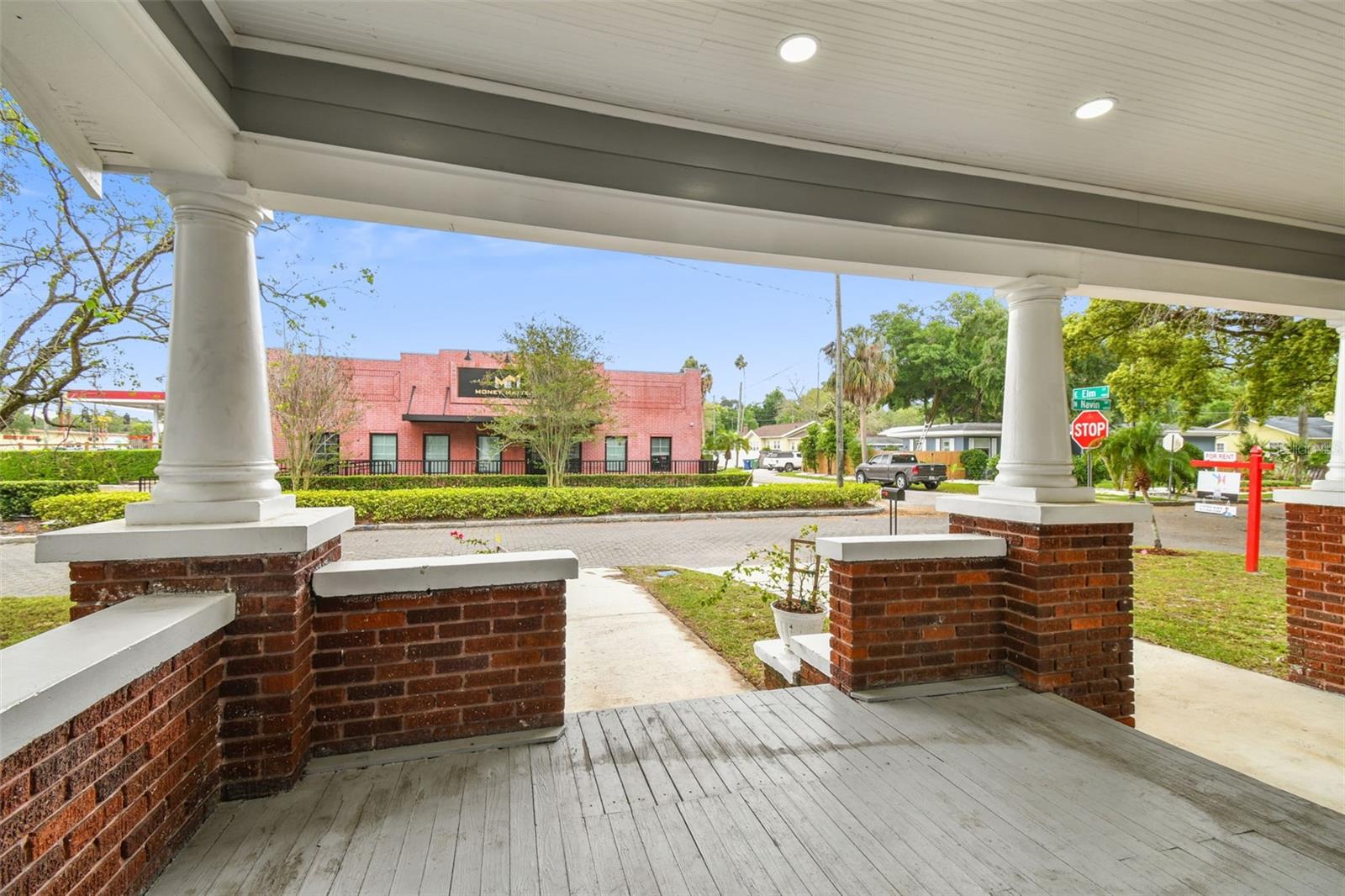 Image 46 of 96 For 6810 Navin Avenue