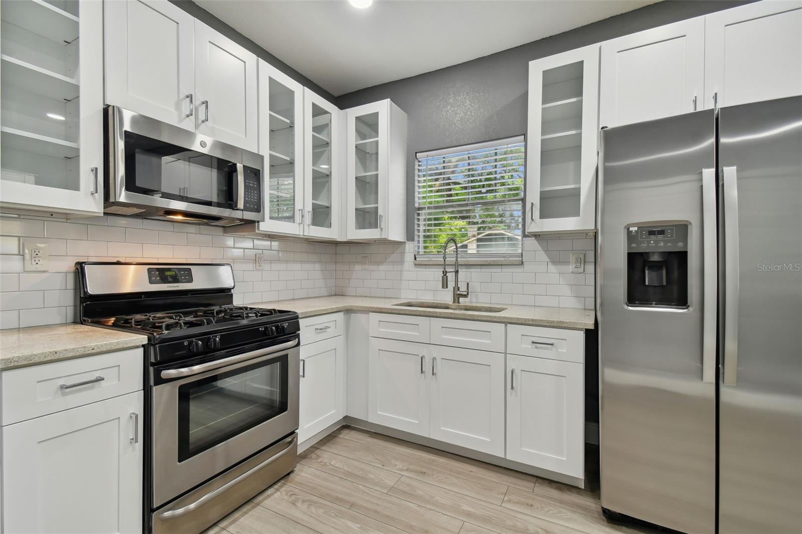 Image 56 of 96 For 6810 Navin Avenue