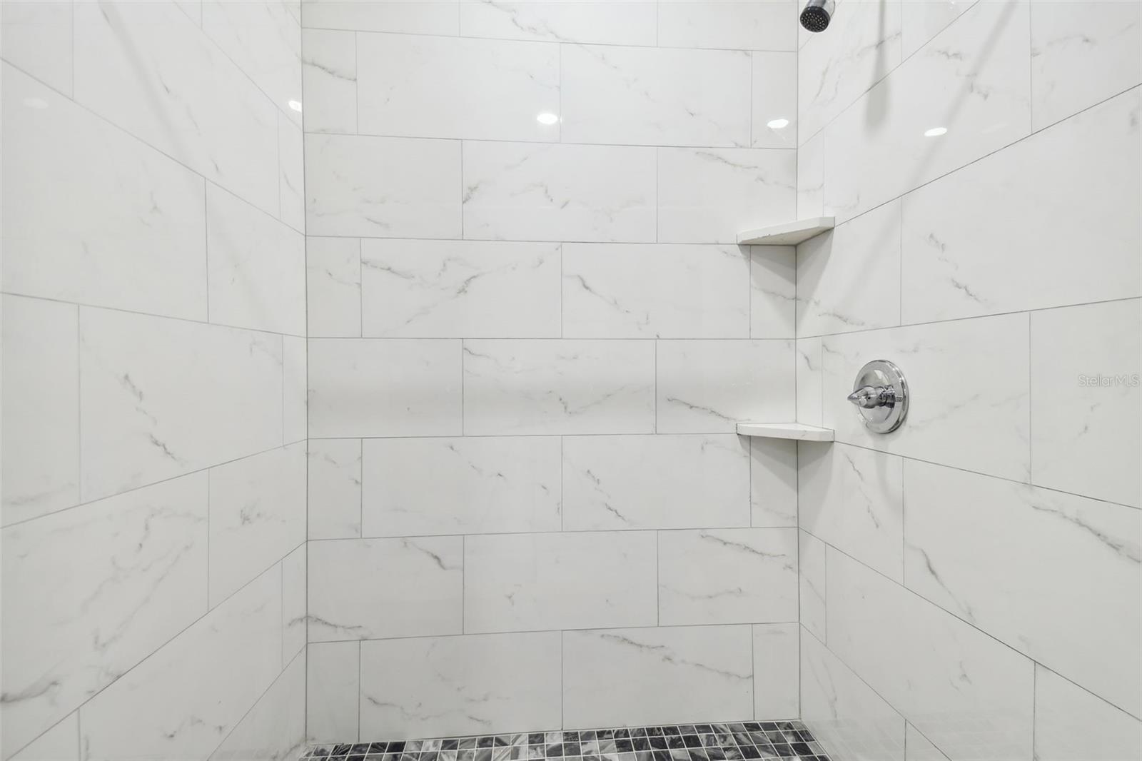 Image 65 of 96 For 6810 Navin Avenue