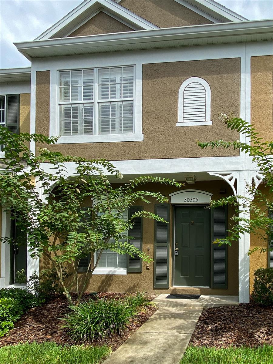Details for 30305 Lacledes Lane, WESLEY CHAPEL, FL 33543