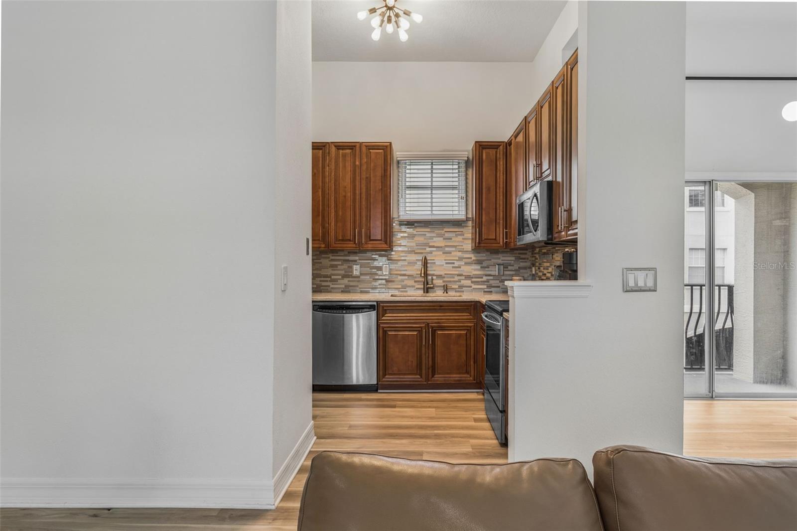 Image 17 of 35 For 501 Knights Run Avenue 4107