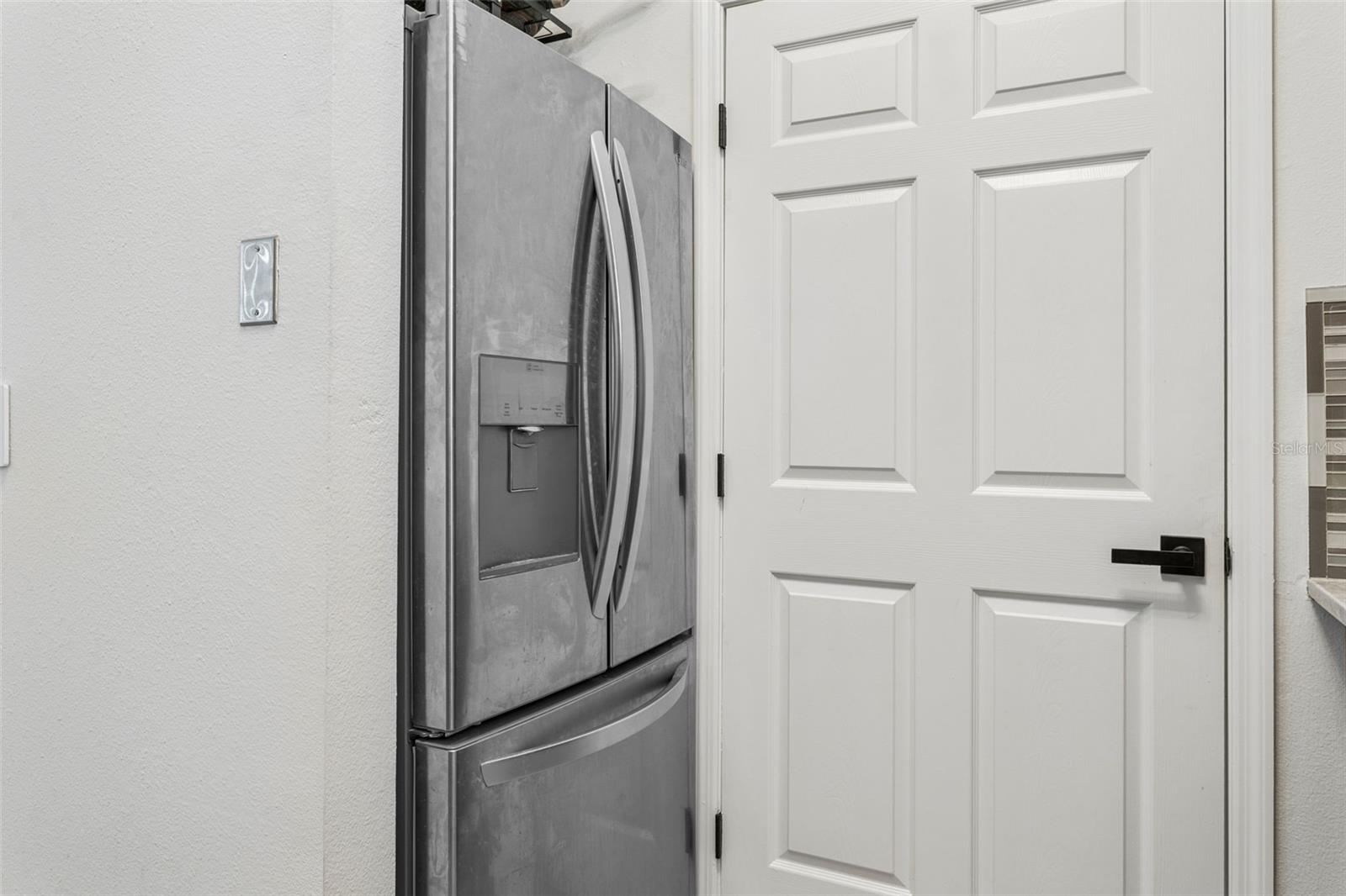 Image 21 of 35 For 501 Knights Run Avenue 4107