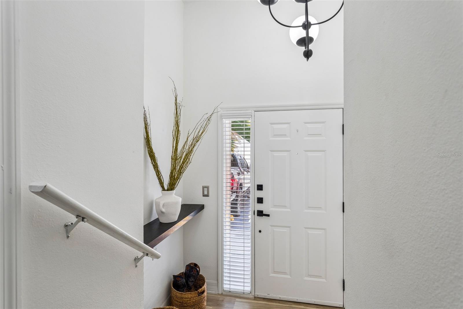 Image 5 of 35 For 501 Knights Run Avenue 4107