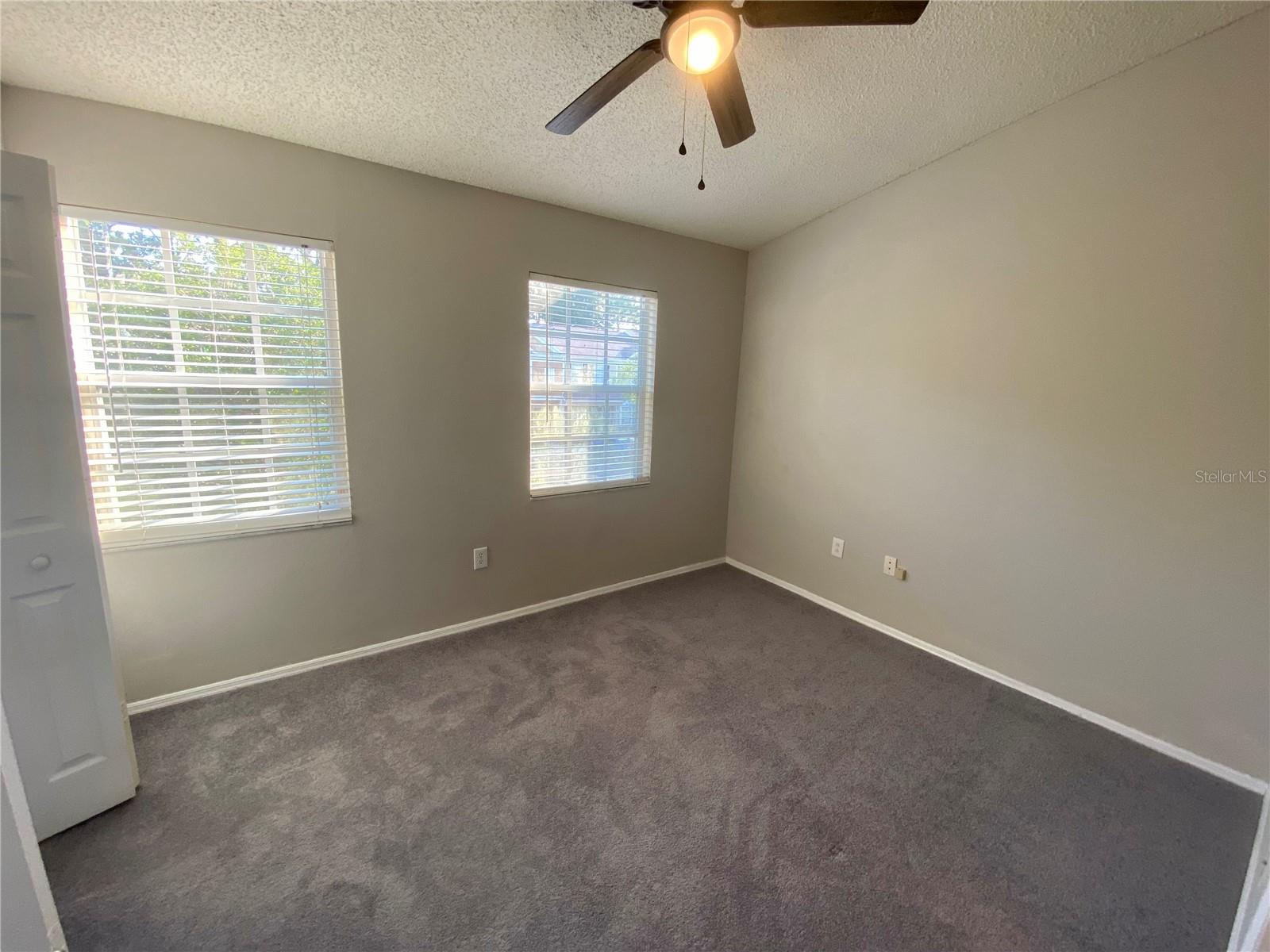 Image 21 of 43 For 12415 Berkeley Square Drive