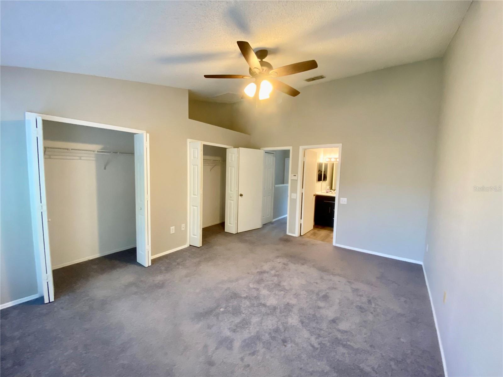 Image 23 of 43 For 12415 Berkeley Square Drive