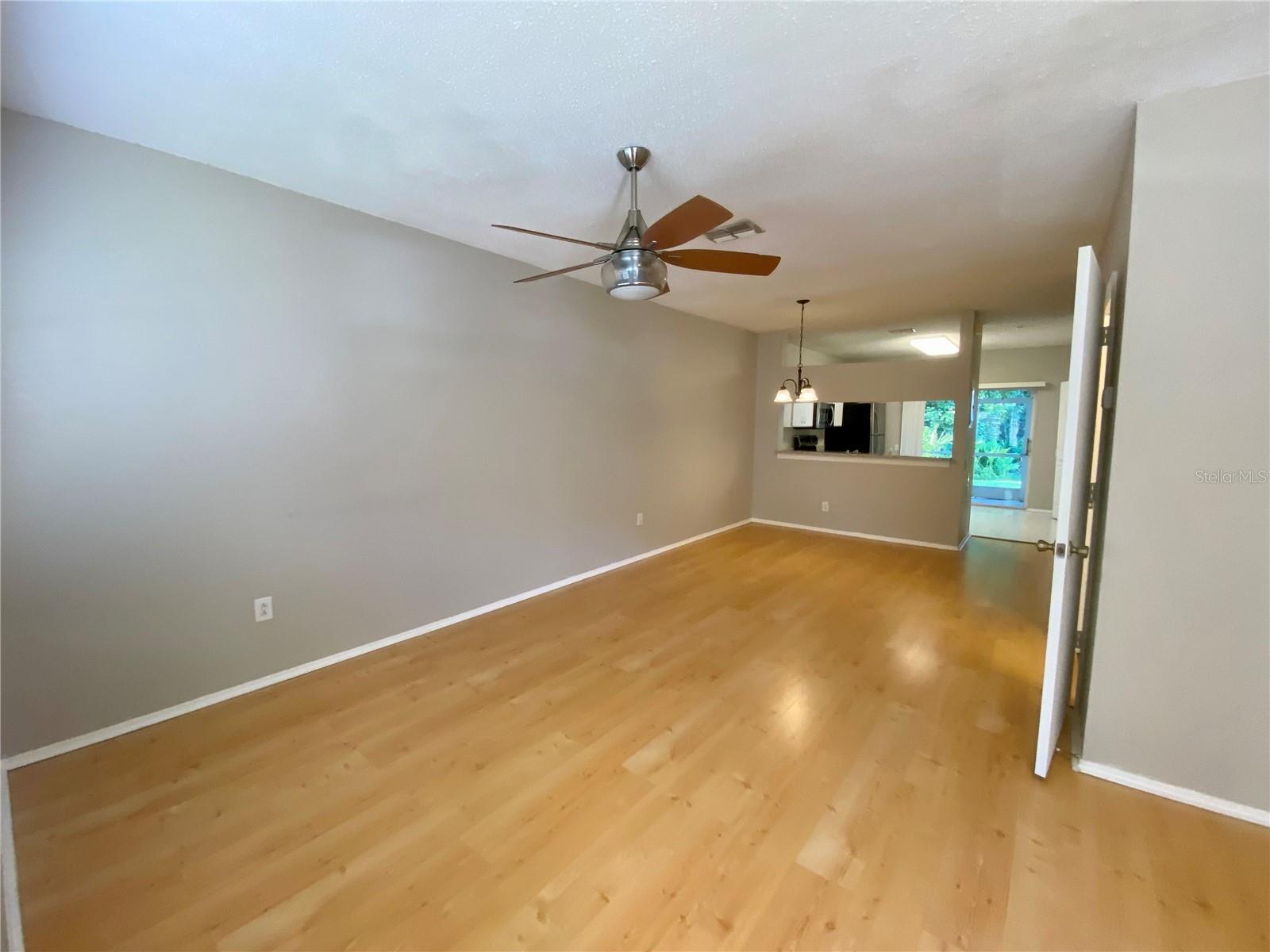 Image 6 of 43 For 12415 Berkeley Square Drive