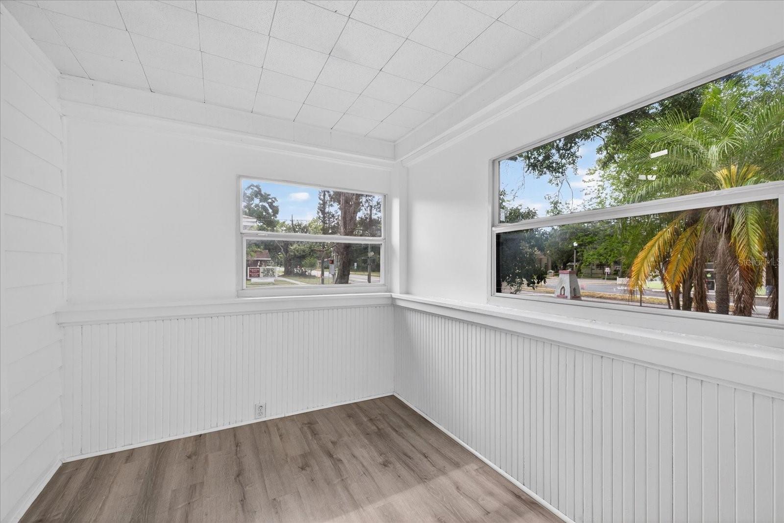 Image 14 of 34 For 2211 22nd Avenue S