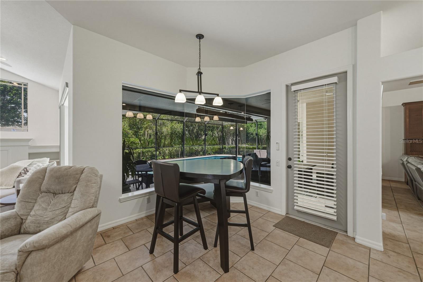 Image 26 of 48 For 6105 Audubon Manor Boulevard