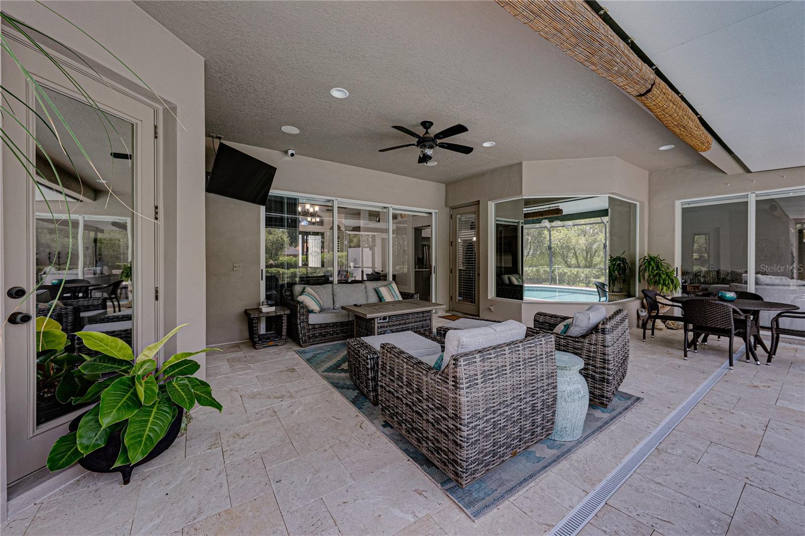 Image 43 of 48 For 6105 Audubon Manor Boulevard