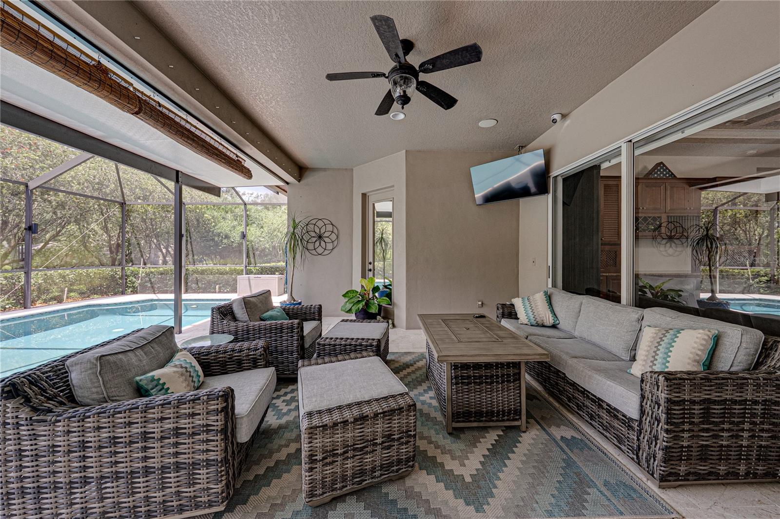 Image 46 of 48 For 6105 Audubon Manor Boulevard