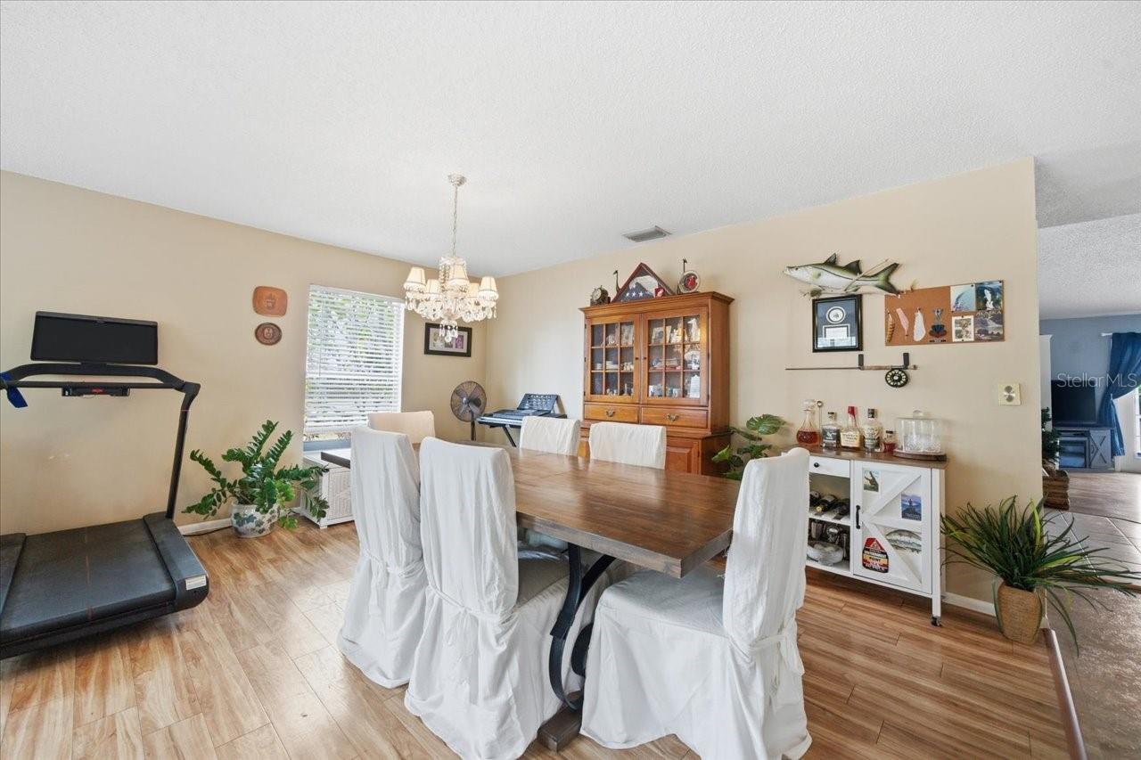 Image 30 of 60 For 798 Countryshire Lane