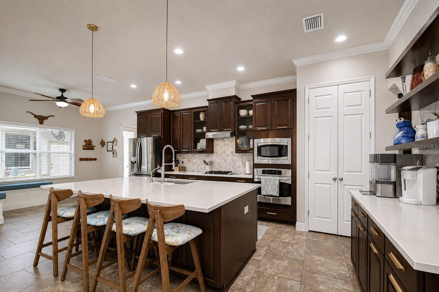 Image 12 of 46 For 5907 Churchside Drive