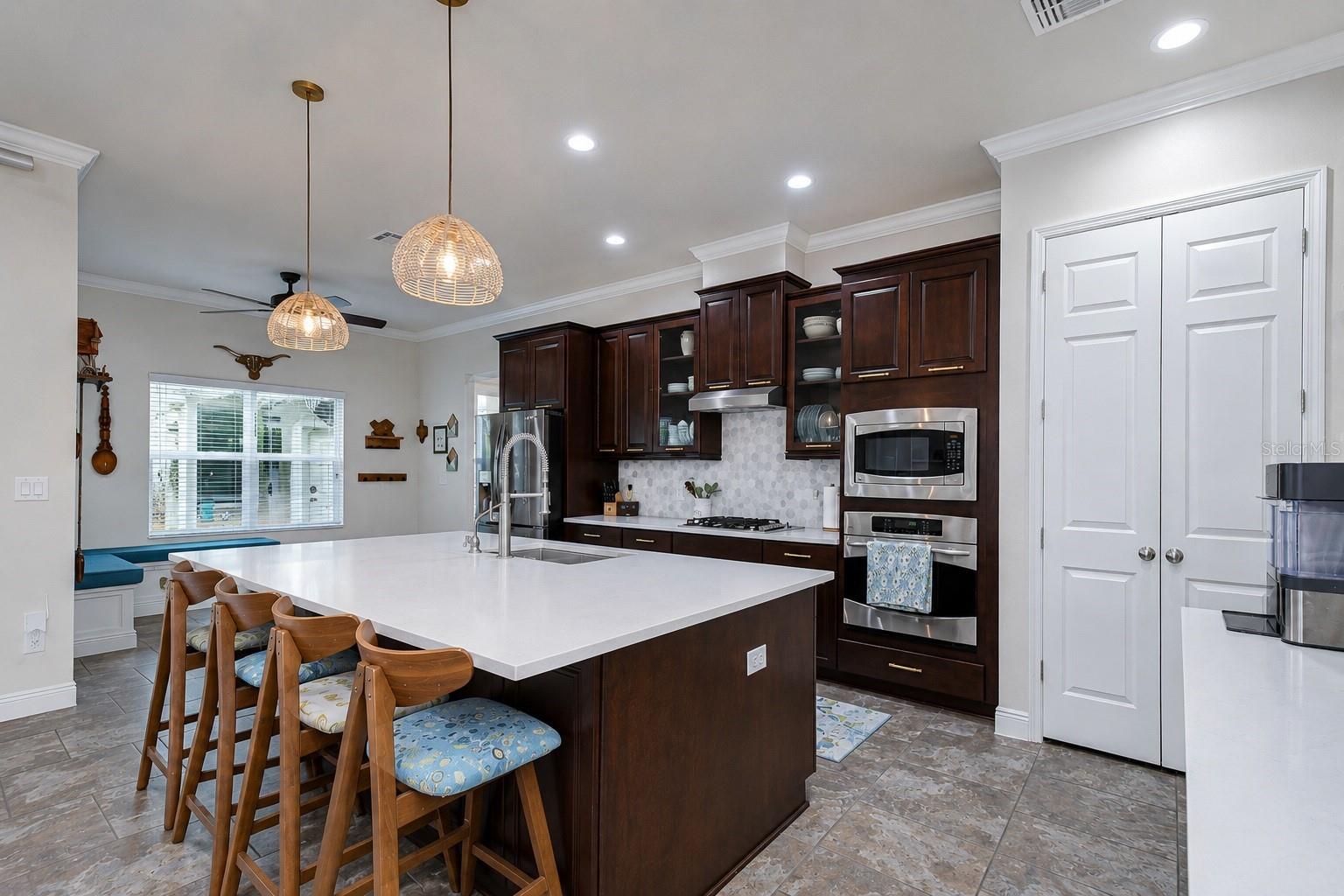 Image 14 of 46 For 5907 Churchside Drive