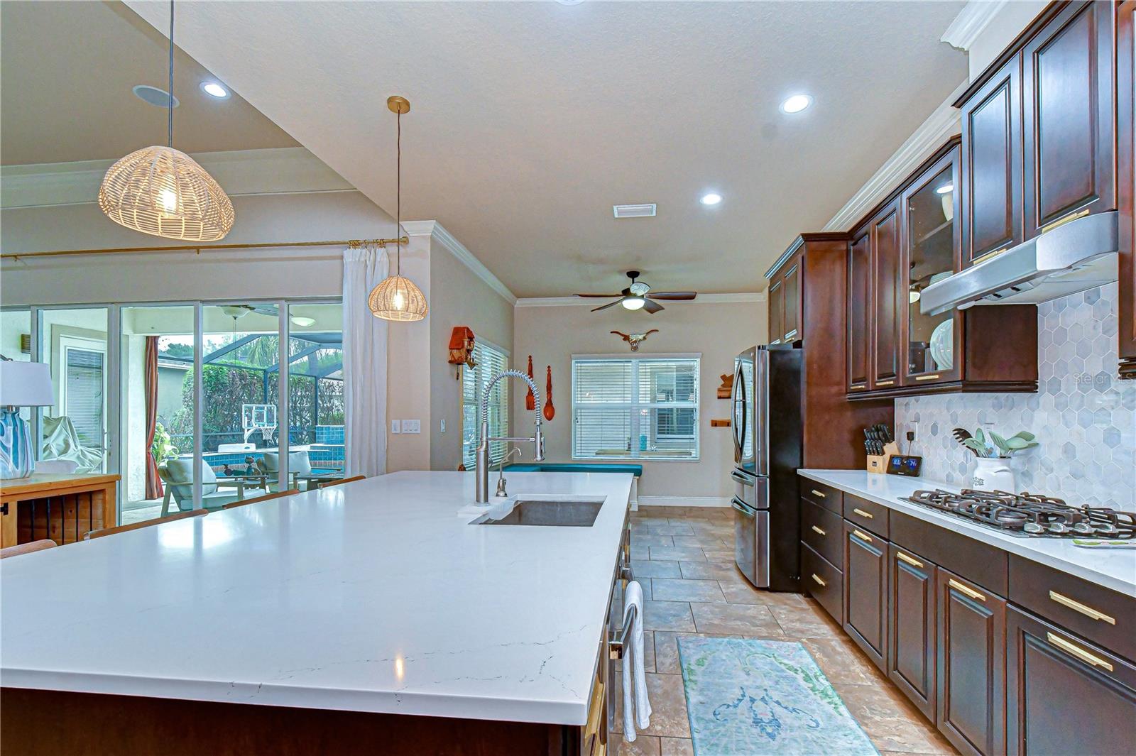 Image 16 of 46 For 5907 Churchside Drive