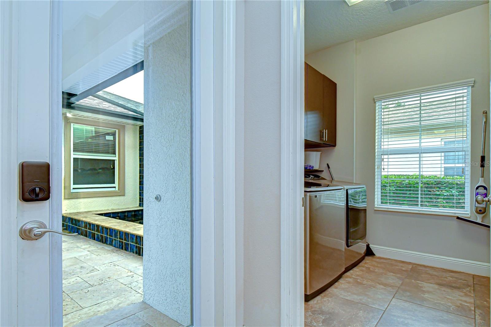 Image 20 of 46 For 5907 Churchside Drive
