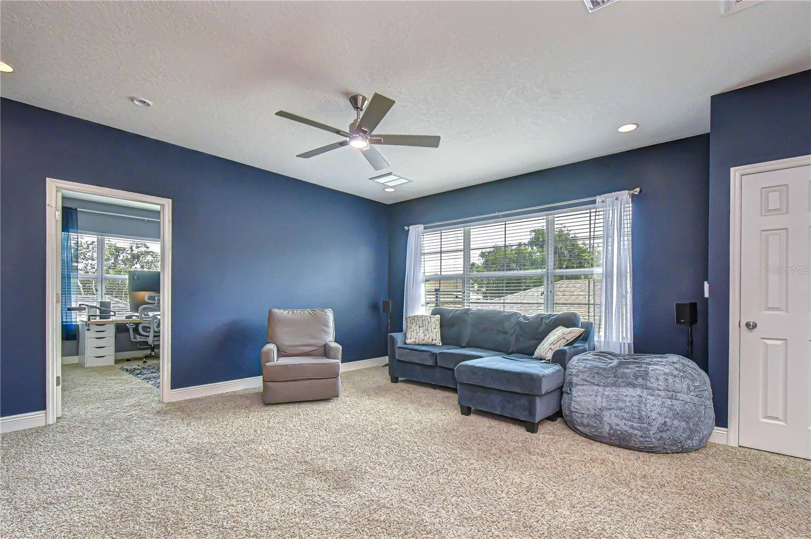 Image 29 of 46 For 5907 Churchside Drive