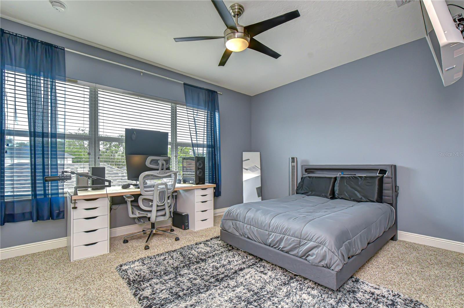 Image 30 of 46 For 5907 Churchside Drive