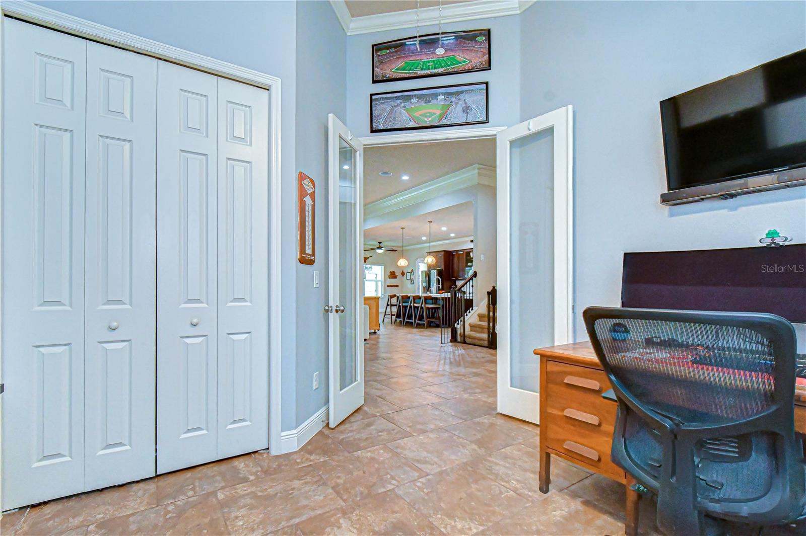 Image 8 of 46 For 5907 Churchside Drive