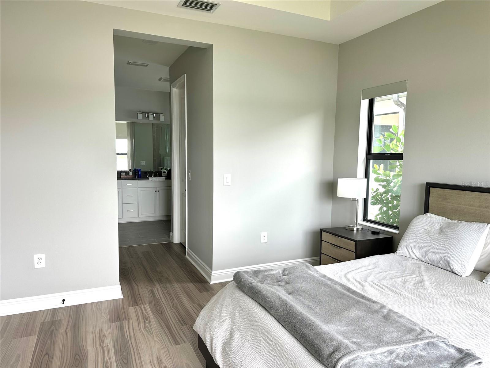 Image 12 of 41 For 4191 Pegasus Way
