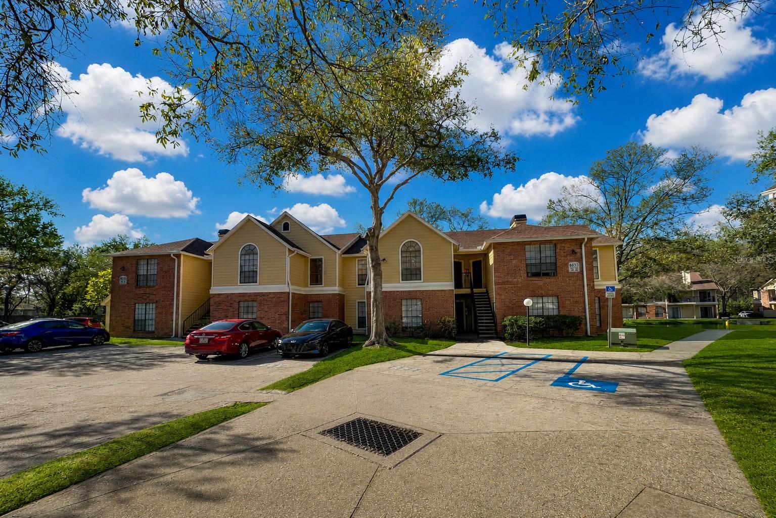 Image 2 of 100 For 8633 Fancy Finch Drive 201