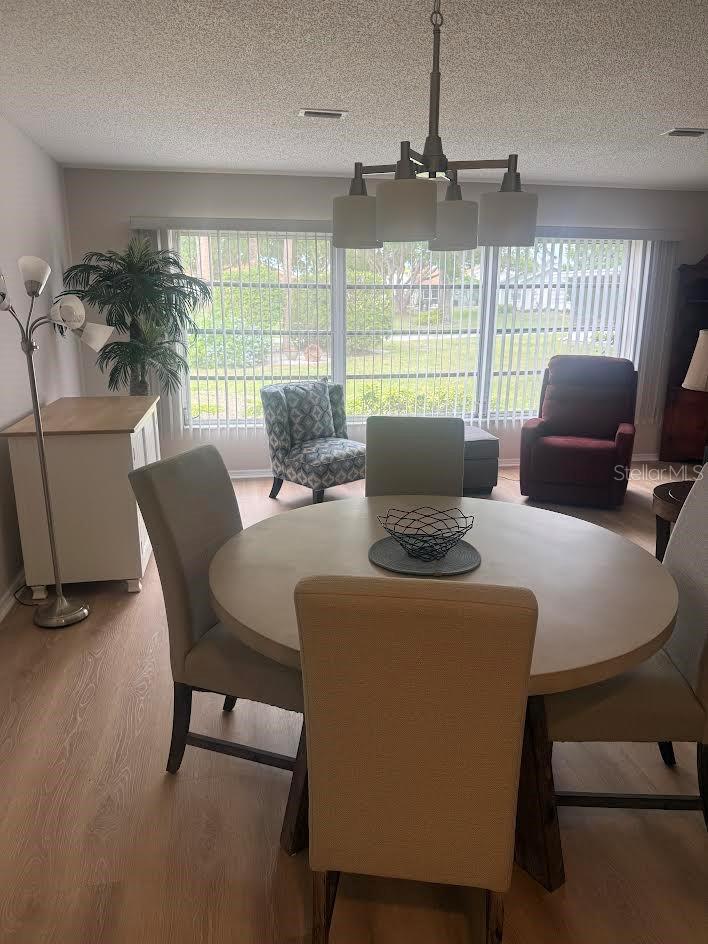 Image 5 of 14 For 508 Foxglove Circle B