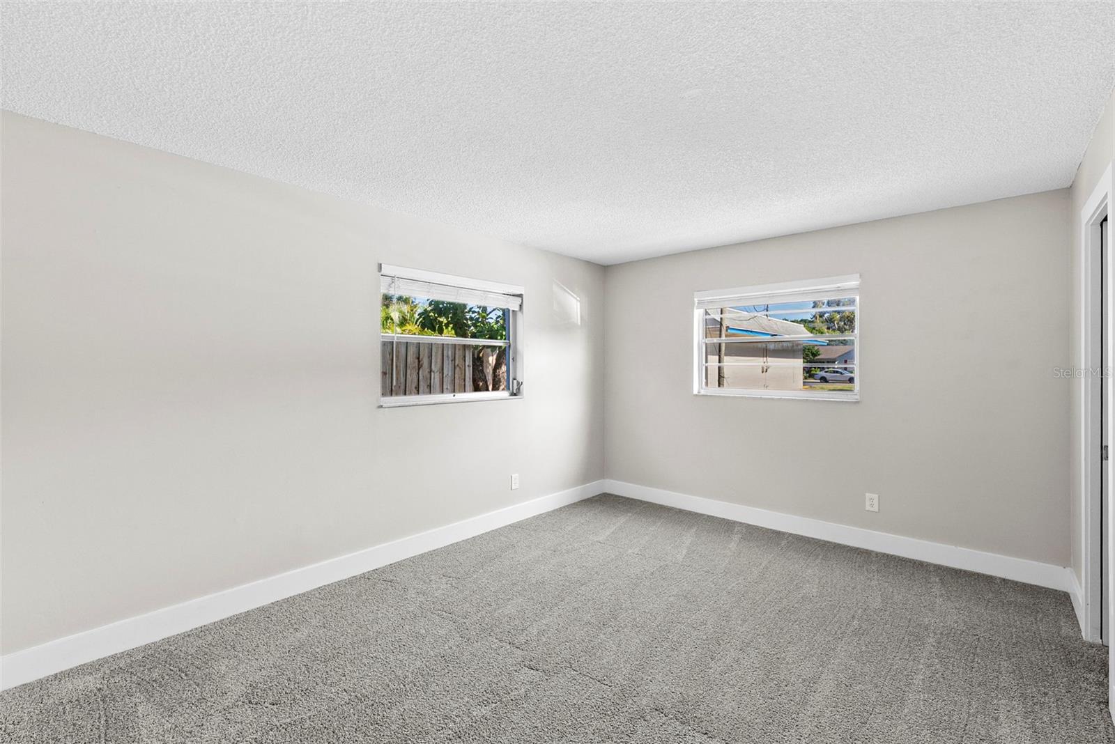 Image 12 of 14 For 3036 6th Avenue N