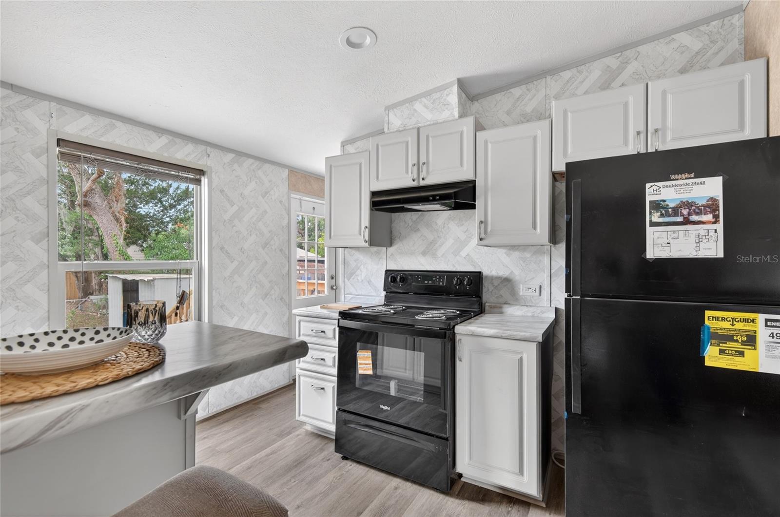 Listing photo id 7 for 3219 Welsh Street
