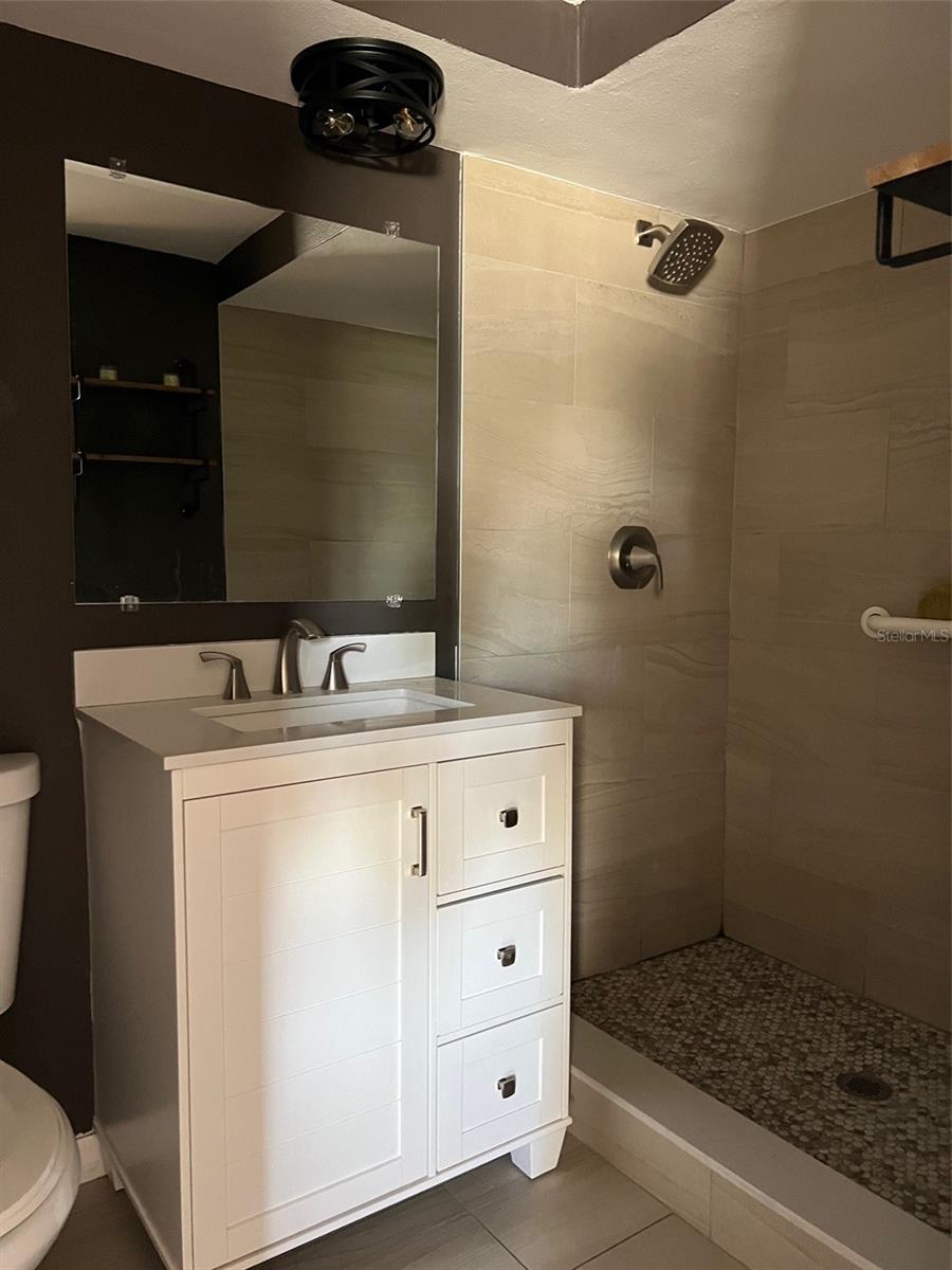 Image 13 of 21 For 7835 Arbordale Drive