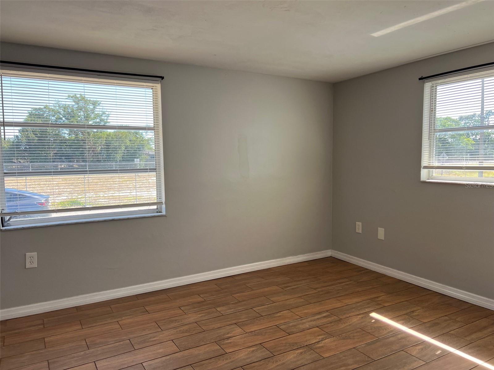 Image 16 of 21 For 7835 Arbordale Drive