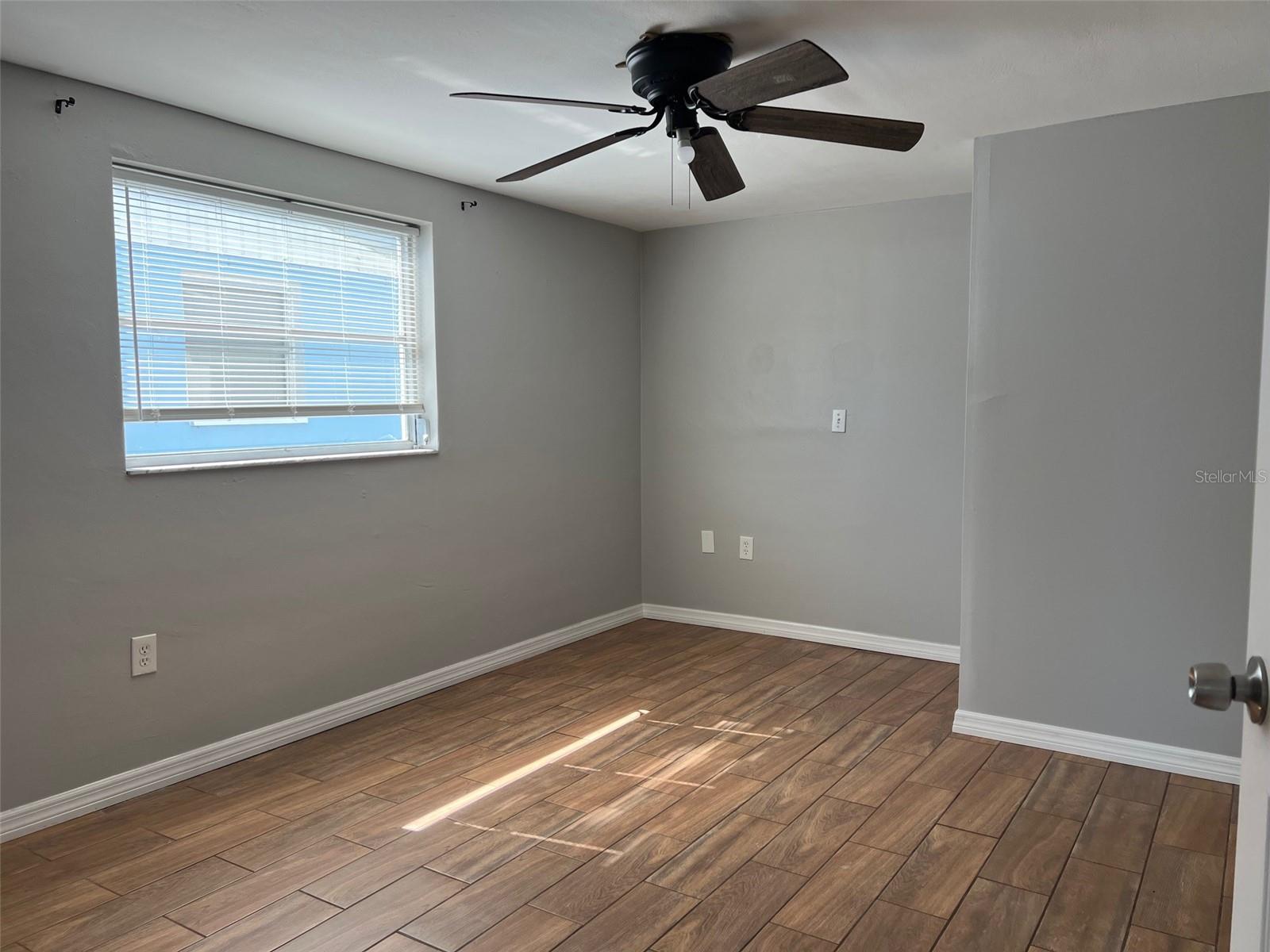 Image 19 of 21 For 7835 Arbordale Drive