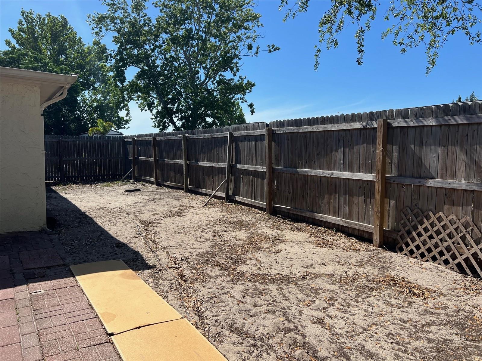 Image 4 of 21 For 7835 Arbordale Drive
