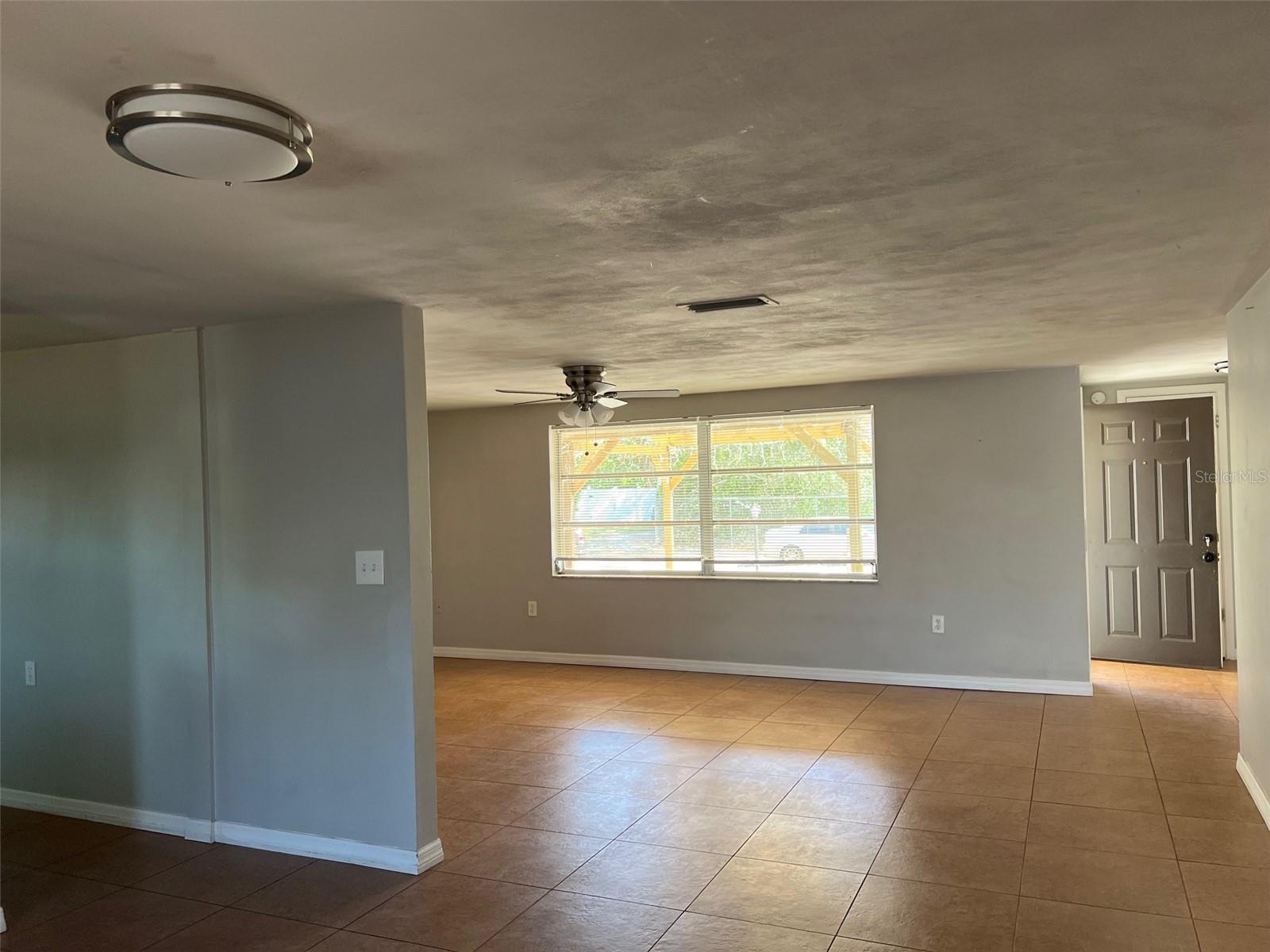 Image 7 of 21 For 7835 Arbordale Drive