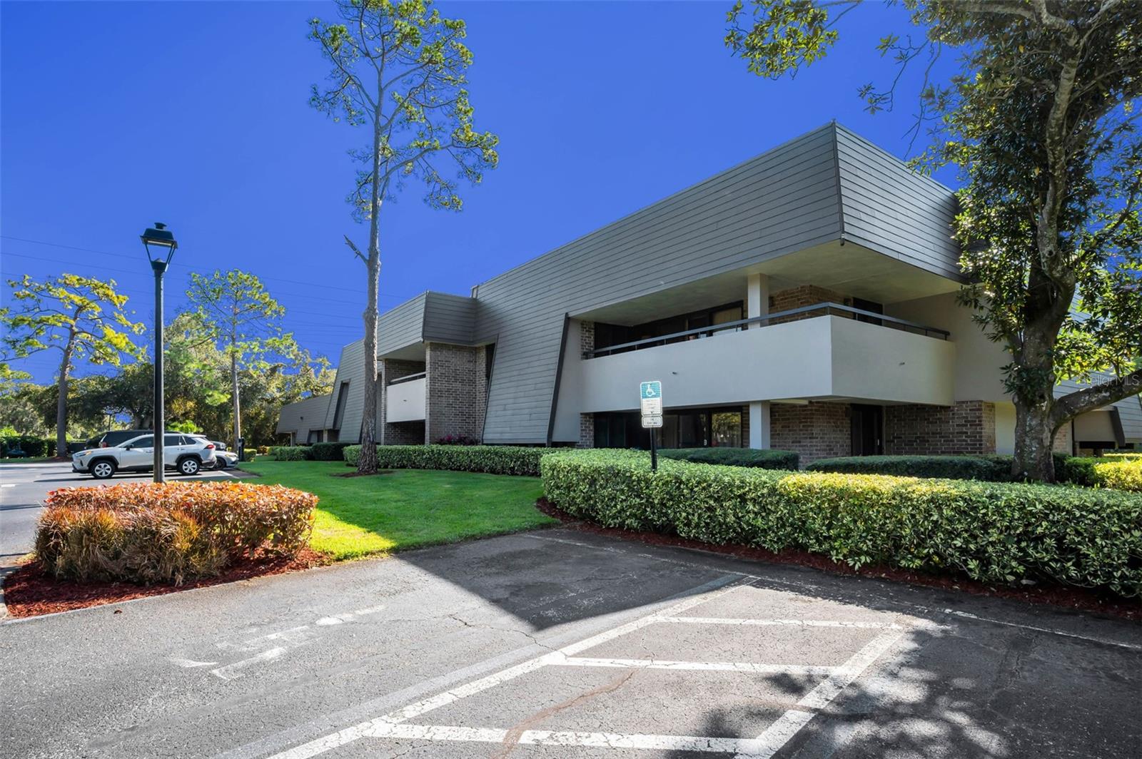 Listing Details for 36750 Us Highway 19 N 3-225, PALM HARBOR, FL 34684