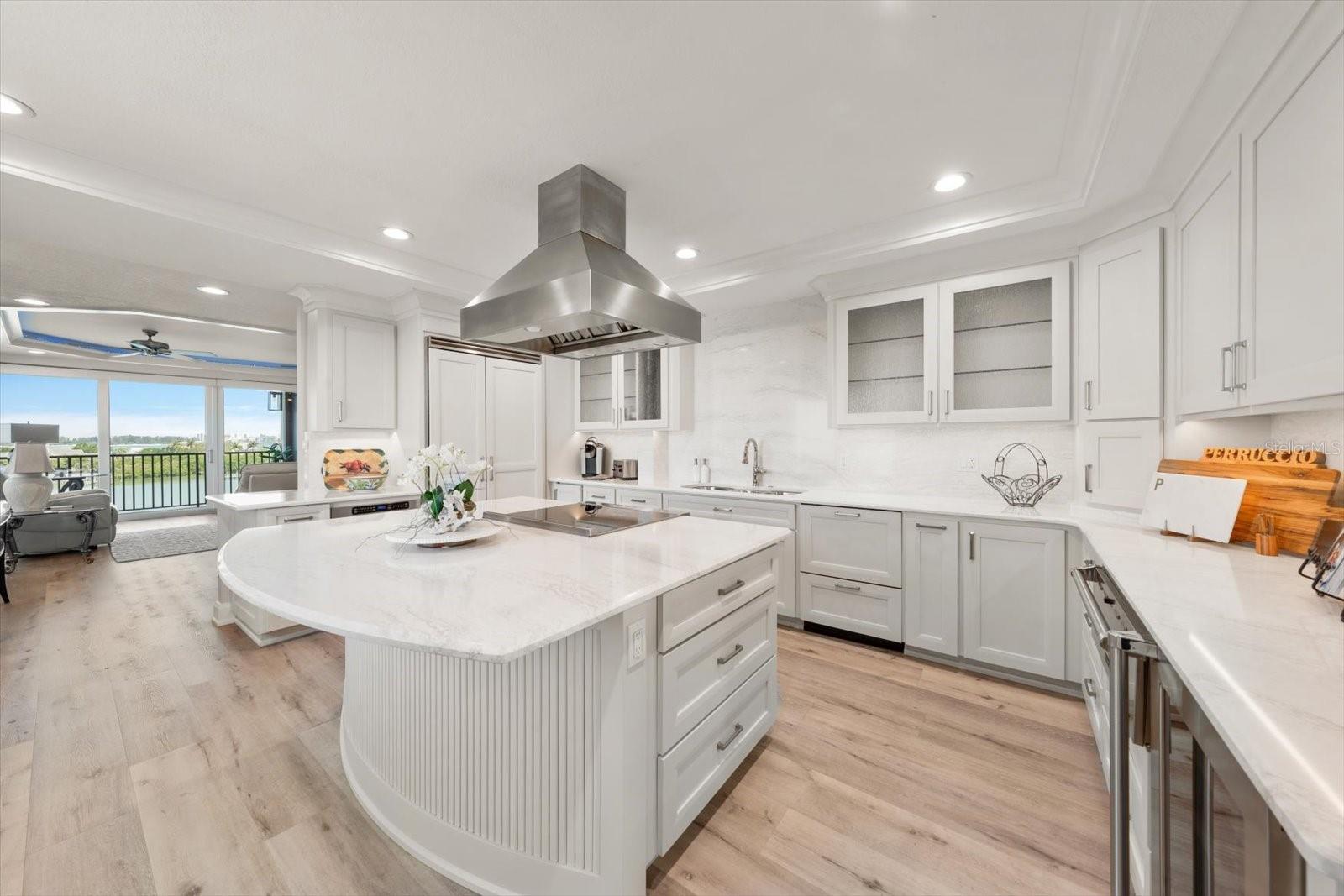 Image 12 of 74 For 4 Belleview Boulevard 503