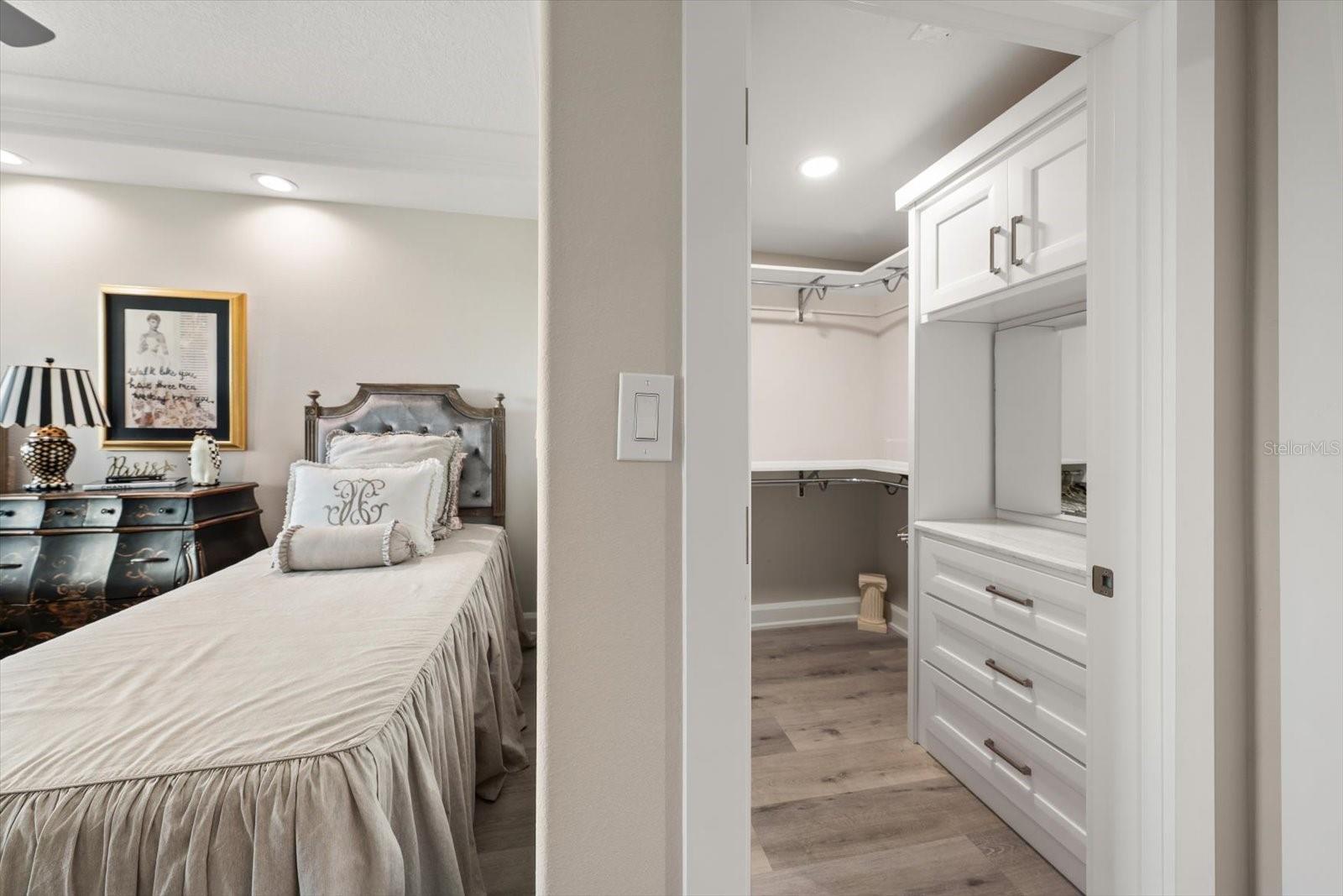 Image 35 of 74 For 4 Belleview Boulevard 503
